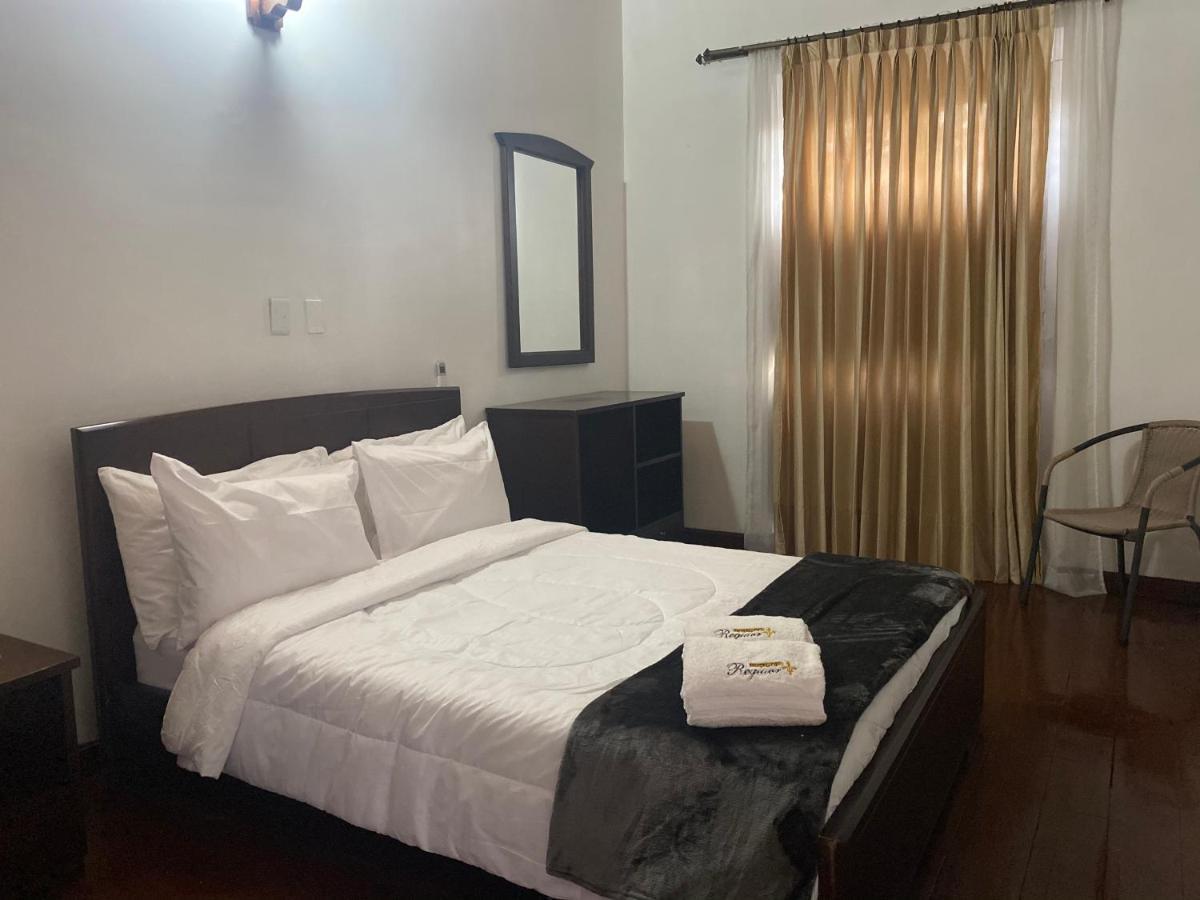 Hostal Boutique Del Regidor Буга Екстериор снимка