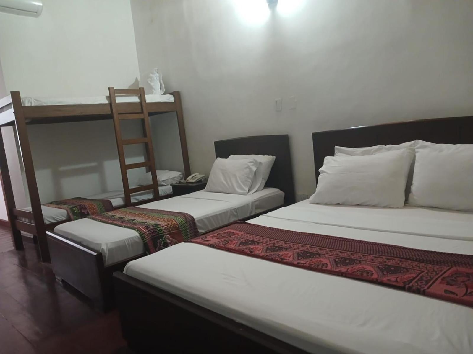 Hostal Boutique Del Regidor Буга Екстериор снимка